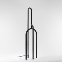 <a href="https://www.galeriegosserez.com/artistes/lapeyronnie-pierre.html">Pierre Lapeyronnie</a> - Huchet 102 - Sculpture lumineuse